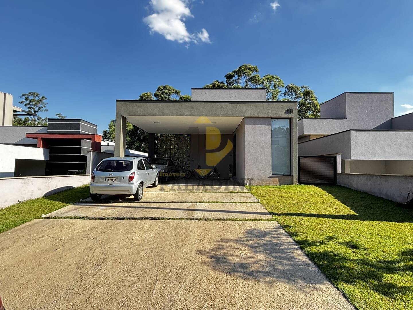 Casa, 3 quartos, 250 m² - Foto 1
