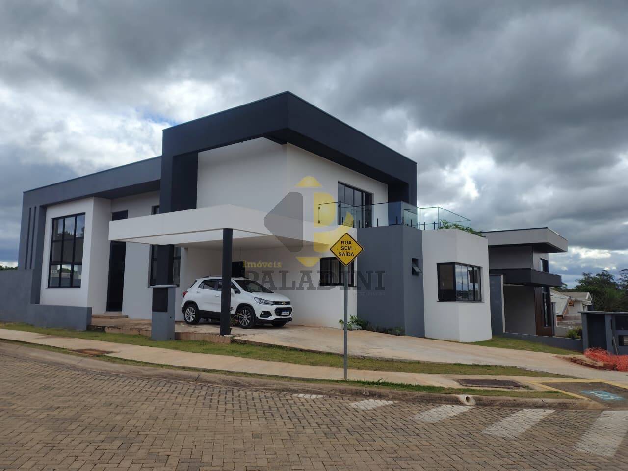 Casa, 3 quartos, 220 m² - Foto 1