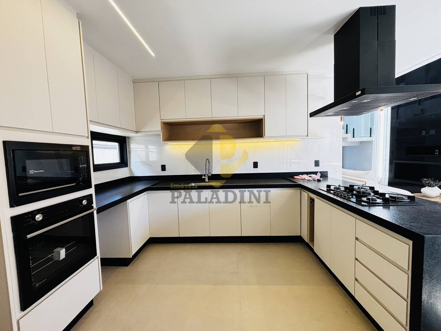 Casa, 4 quartos, 385 m² - Foto 13