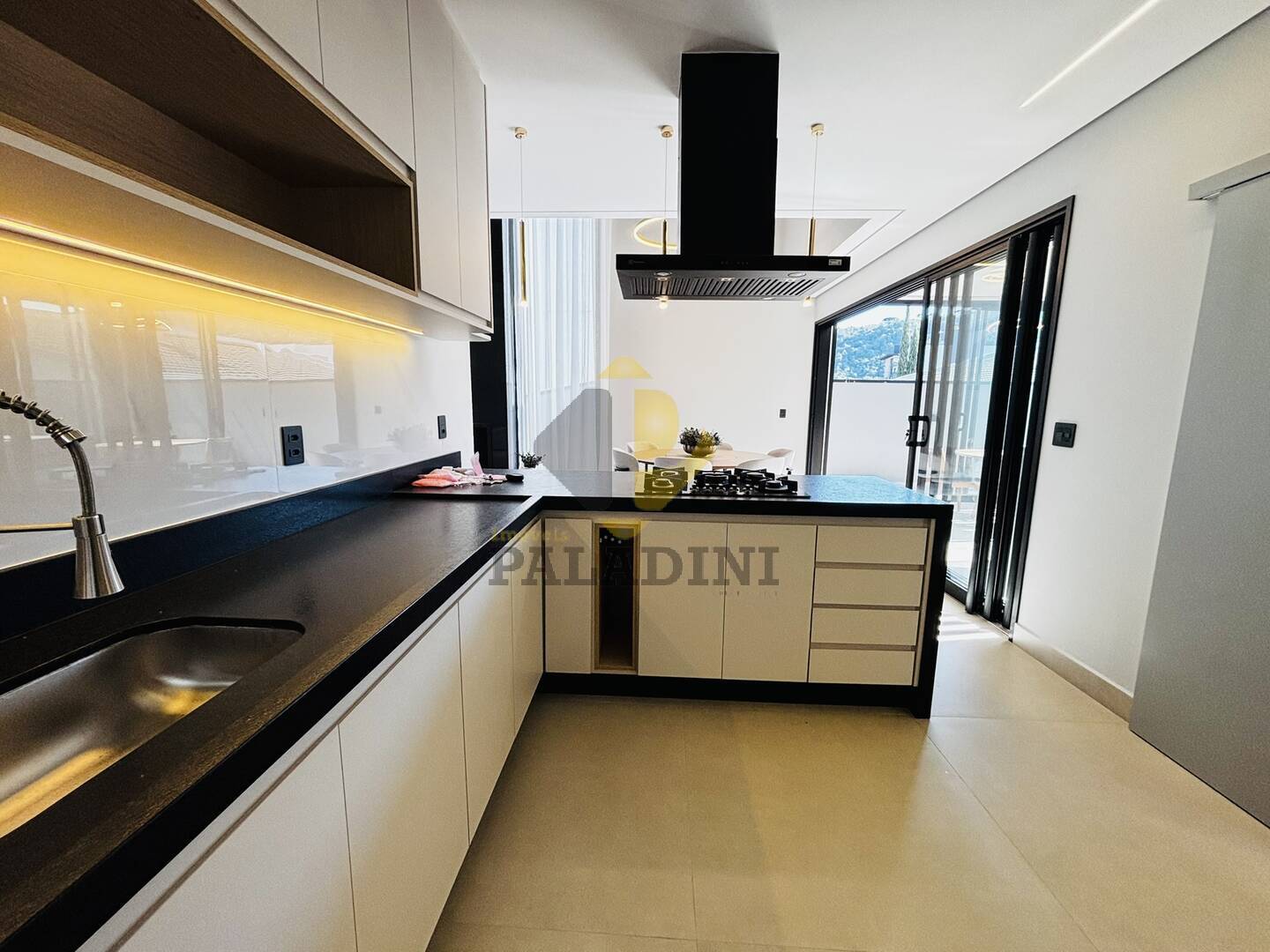Casa, 4 quartos, 385 m² - Foto 14