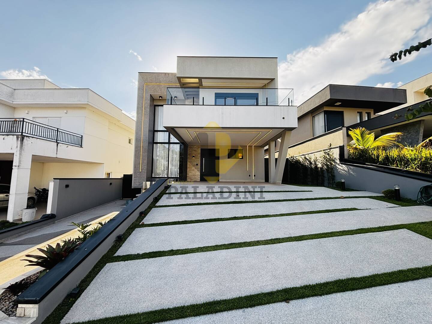 Casa, 4 quartos, 385 m² - Foto 2