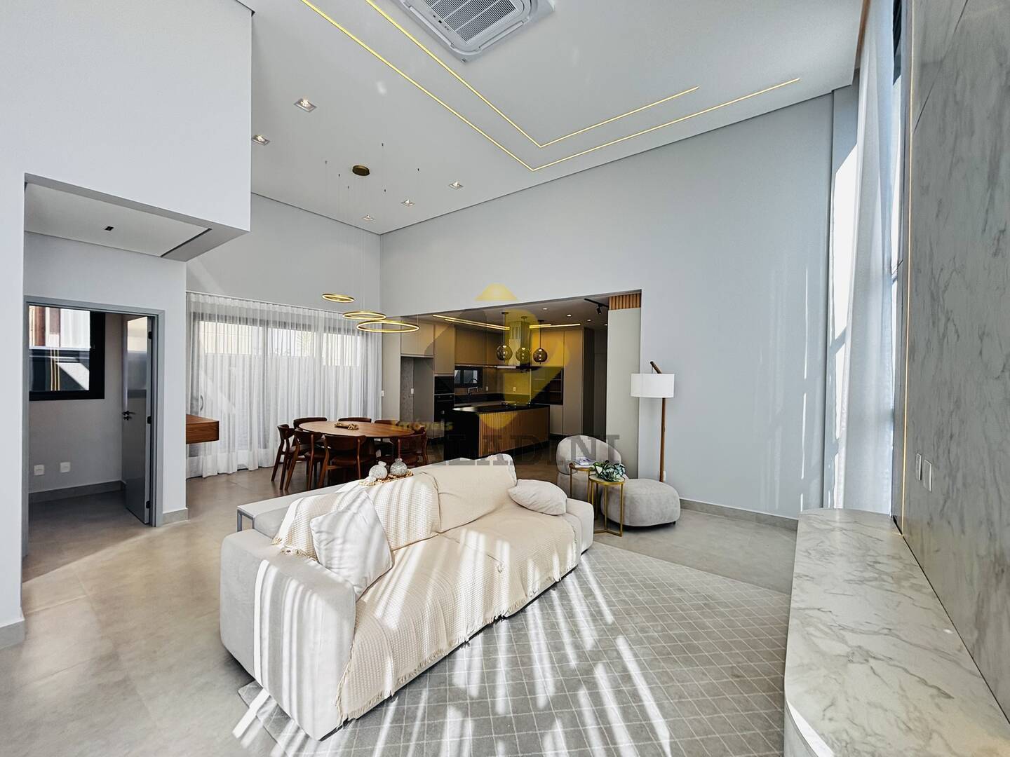 Casa, 3 quartos, 340 m² - Foto 4