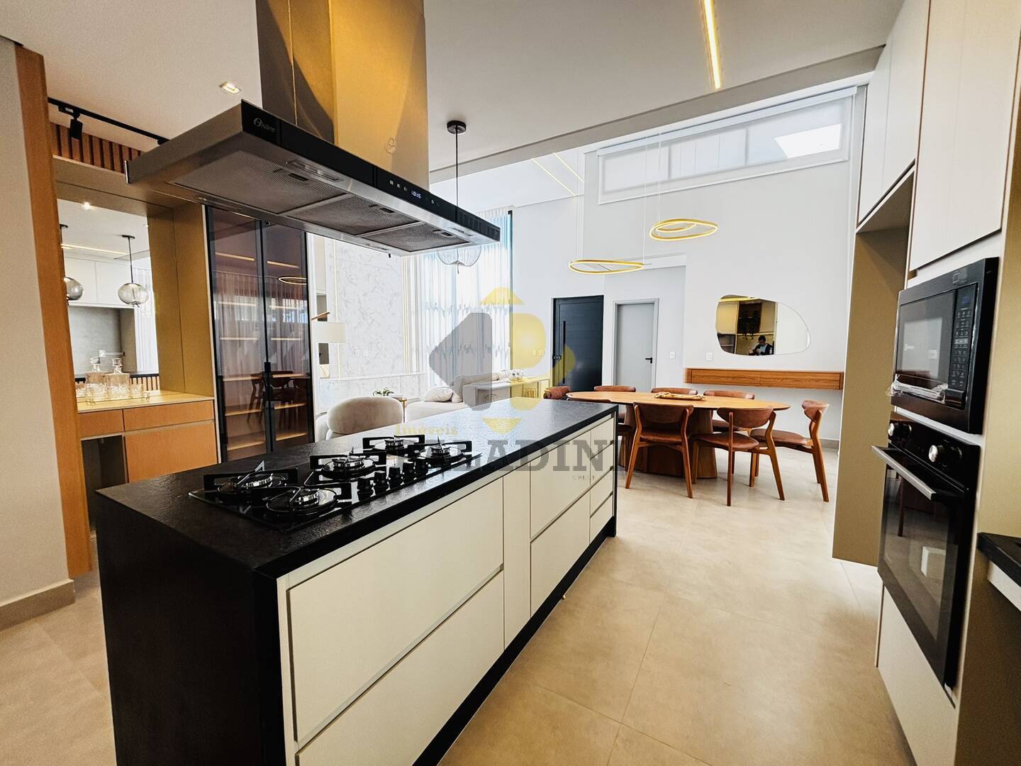 Casa, 3 quartos, 340 m² - Foto 14