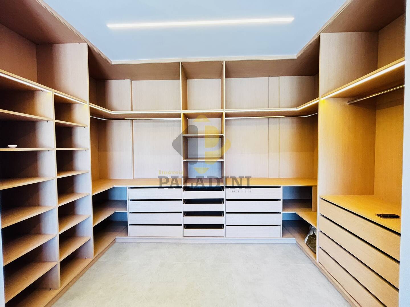 Casa, 3 quartos, 340 m² - Foto 21