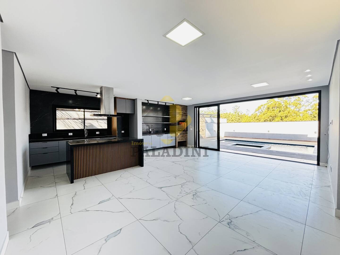 Casa, 5 quartos, 290 m² - Foto 27