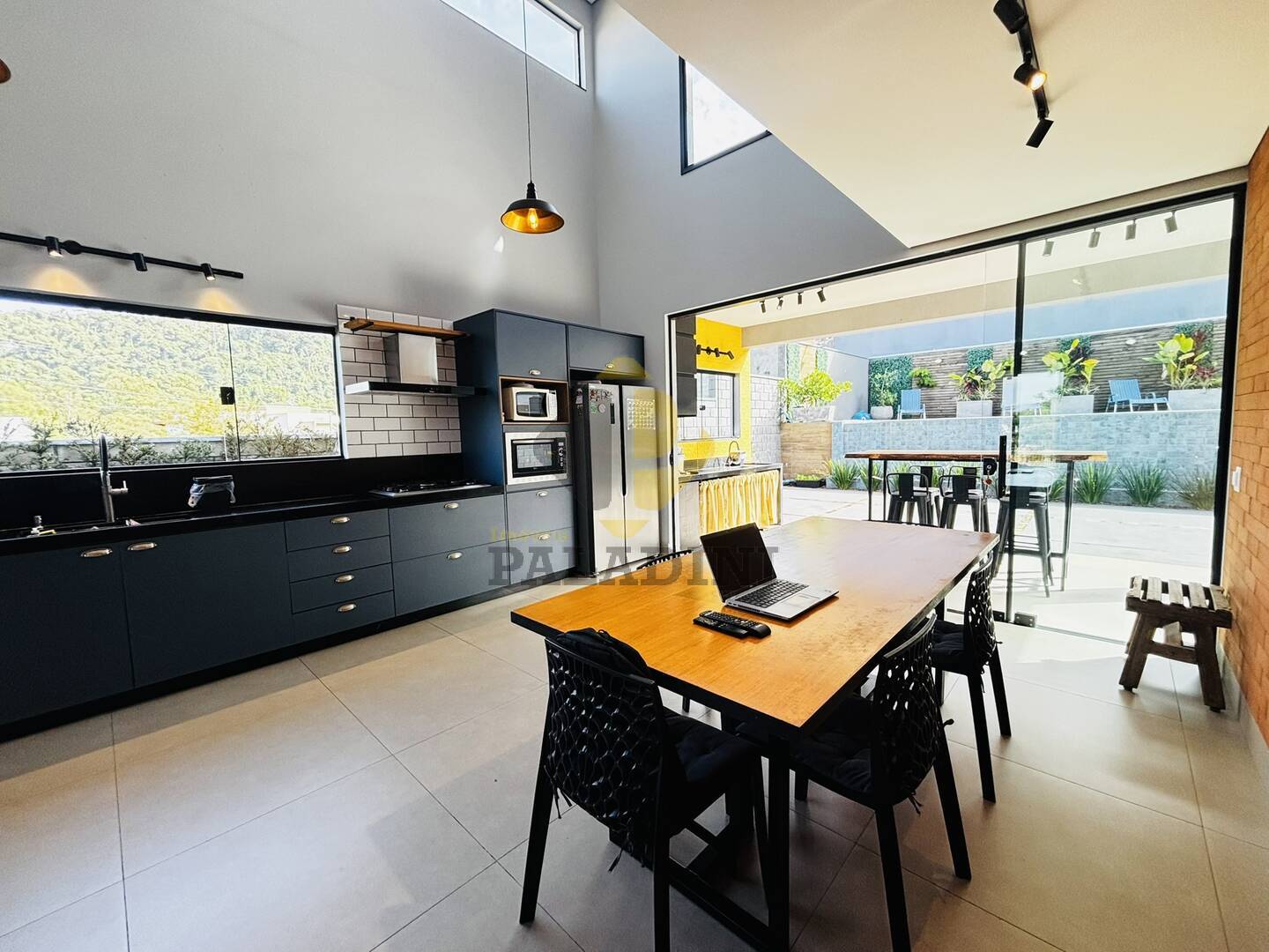 Casa, 3 quartos, 190 m² - Foto 6
