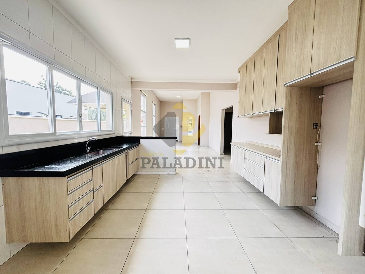 Casa, 3 quartos, 210 m² - Foto 4