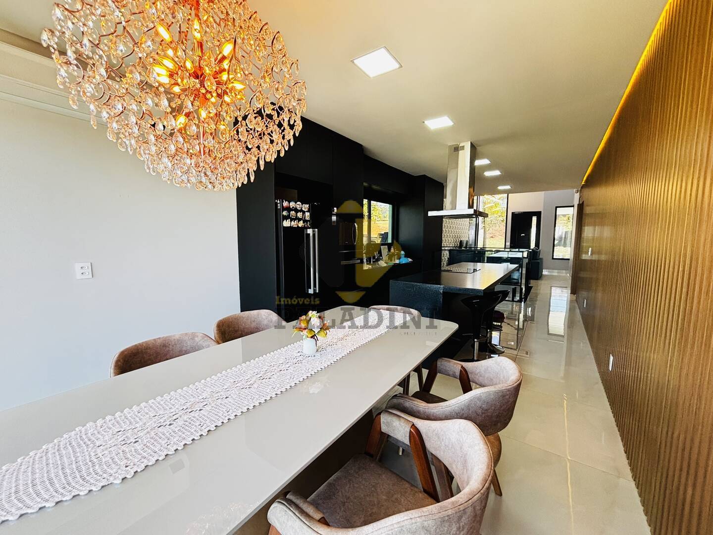 Casa, 3 quartos, 260 m² - Foto 8
