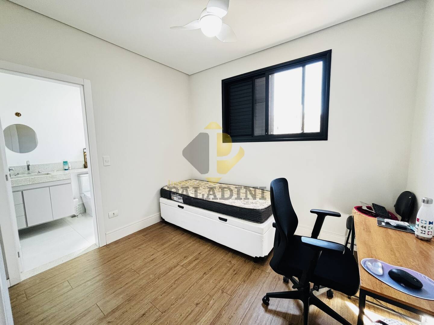 Casa, 3 quartos, 240 m² - Foto 35