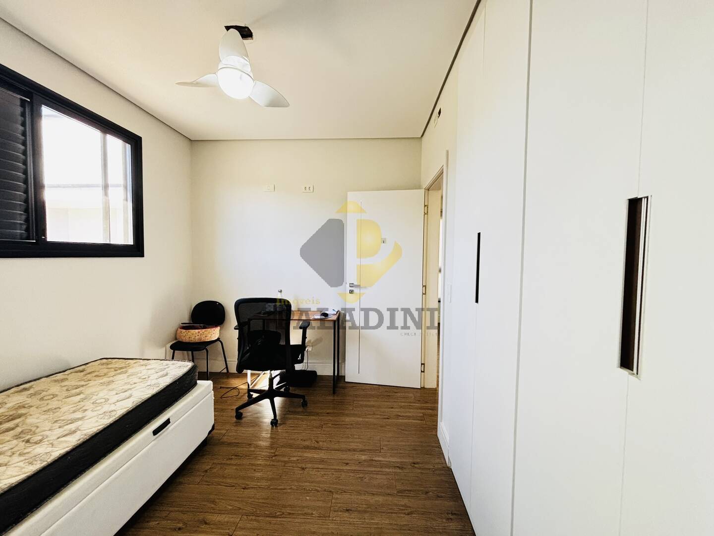 Casa, 3 quartos, 240 m² - Foto 37