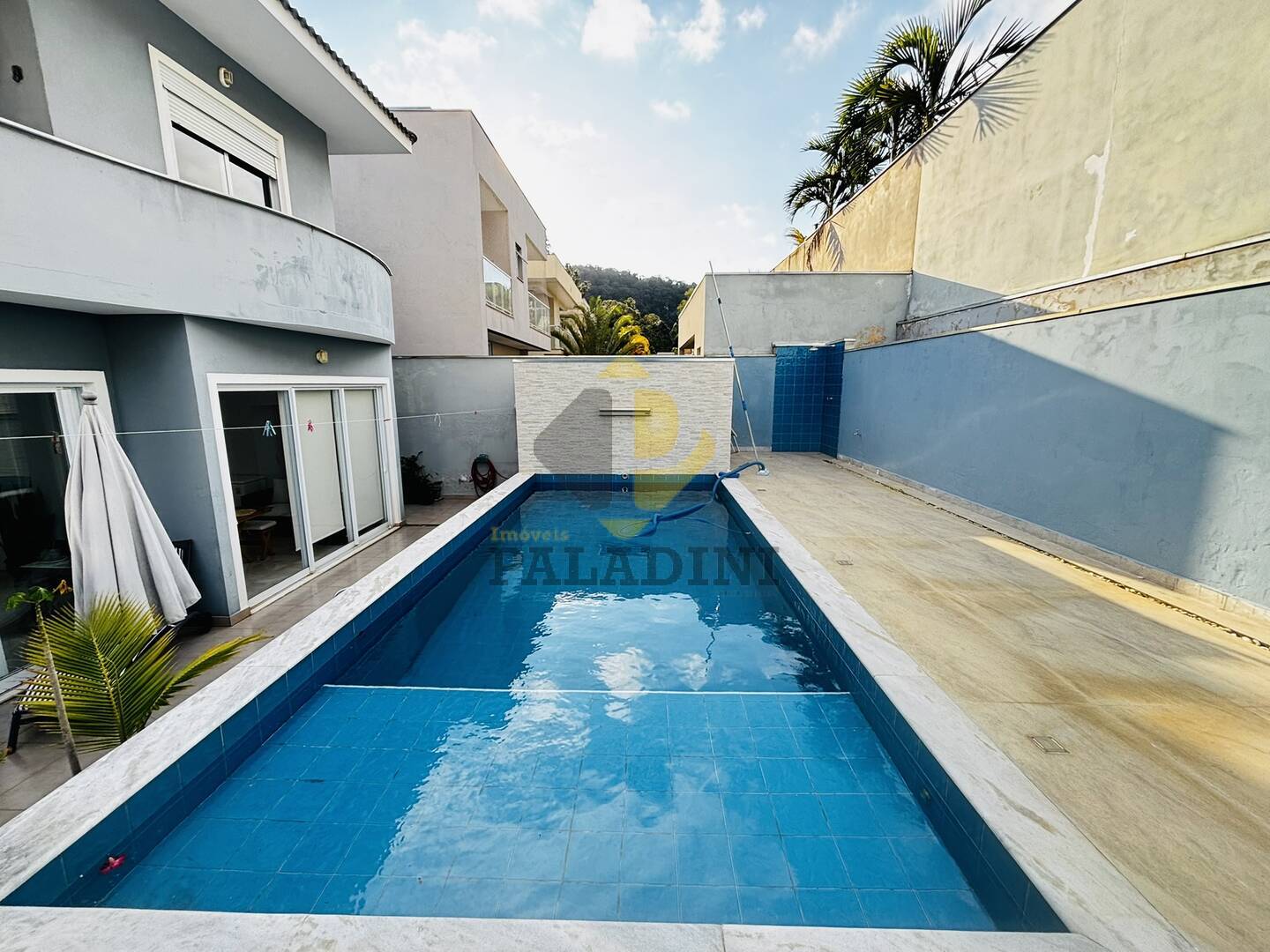 Casa, 3 quartos, 245 m² - Foto 10