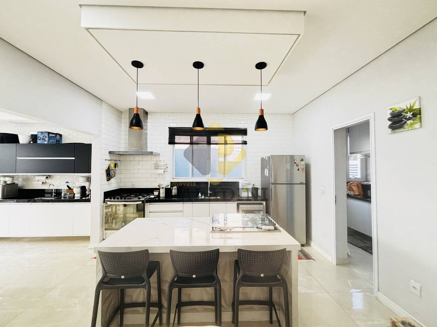 Casa, 3 quartos, 245 m² - Foto 6