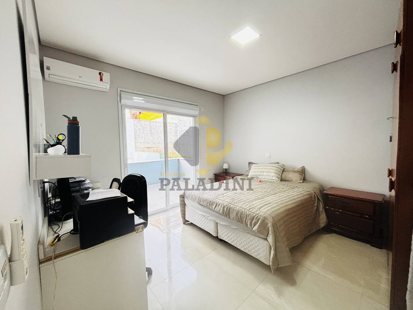 Casa, 3 quartos, 245 m² - Foto 22