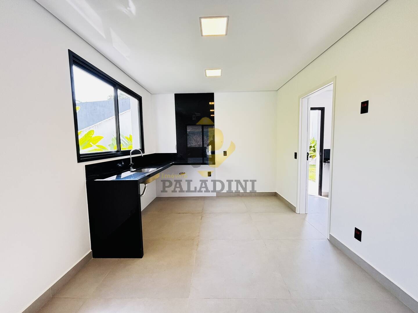 Casa, 3 quartos, 245 m² - Foto 15