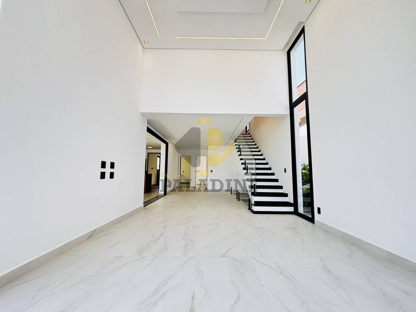 Casa, 3 quartos, 245 m² - Foto 14
