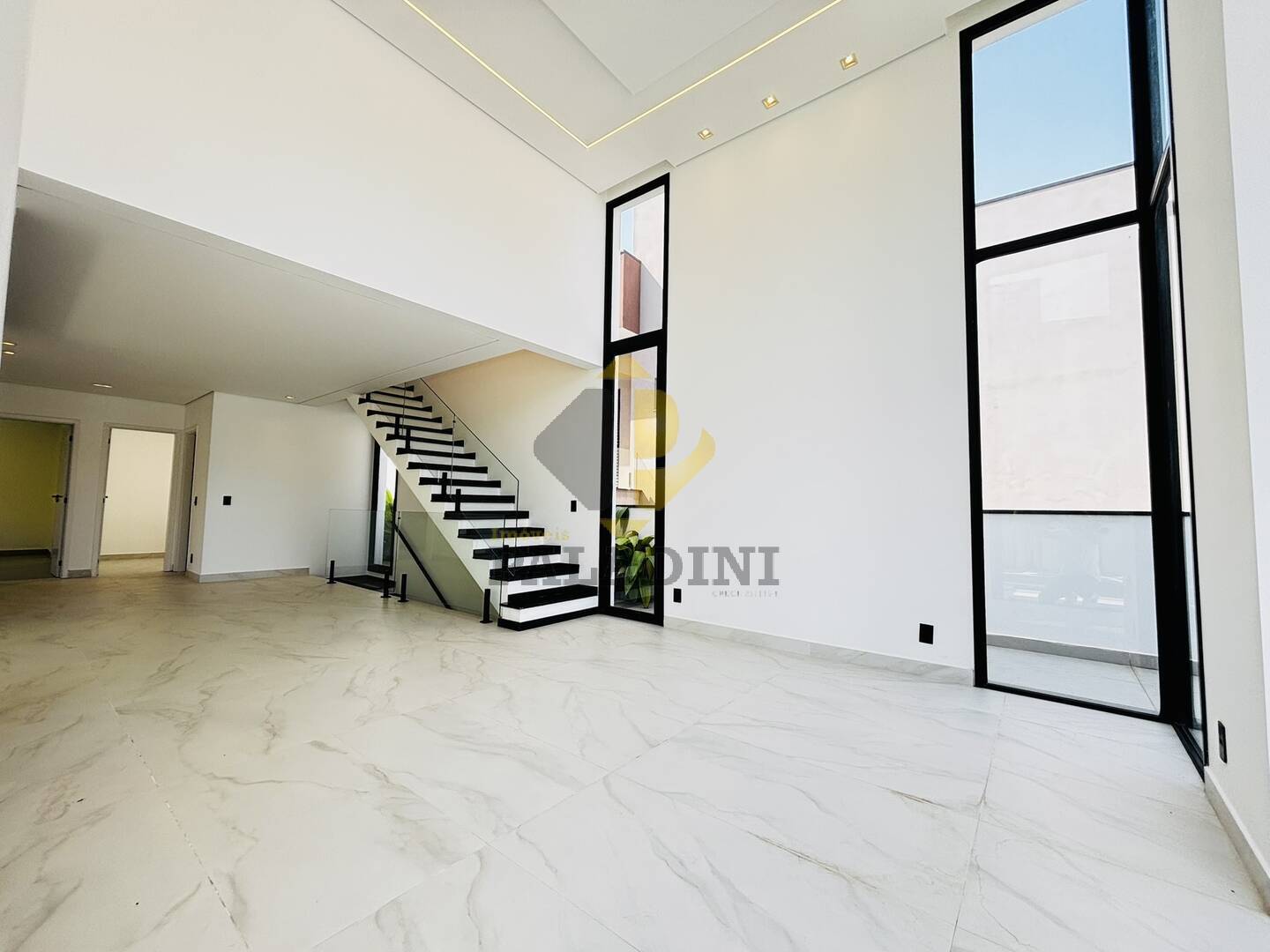 Casa, 3 quartos, 245 m² - Foto 13
