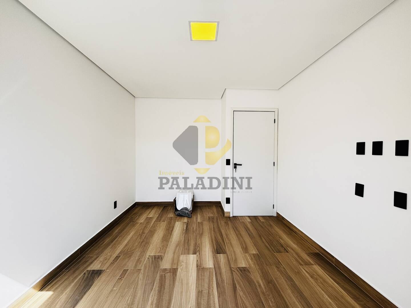 Casa, 3 quartos, 245 m² - Foto 27